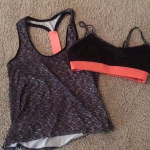 Work out shirt with matching sports bra